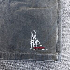 Vintage NO FEAR Shorts Men 33 (FIT 32) Black Gray Embroidered Y2K Baggy Pleated